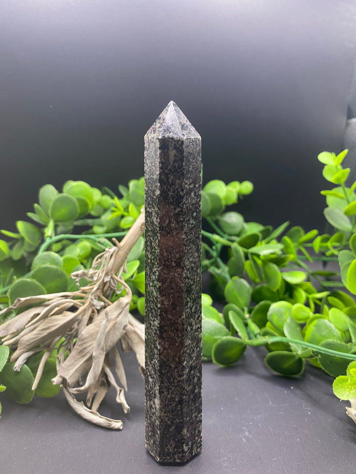 Spinel Matrix 5” Polished Point