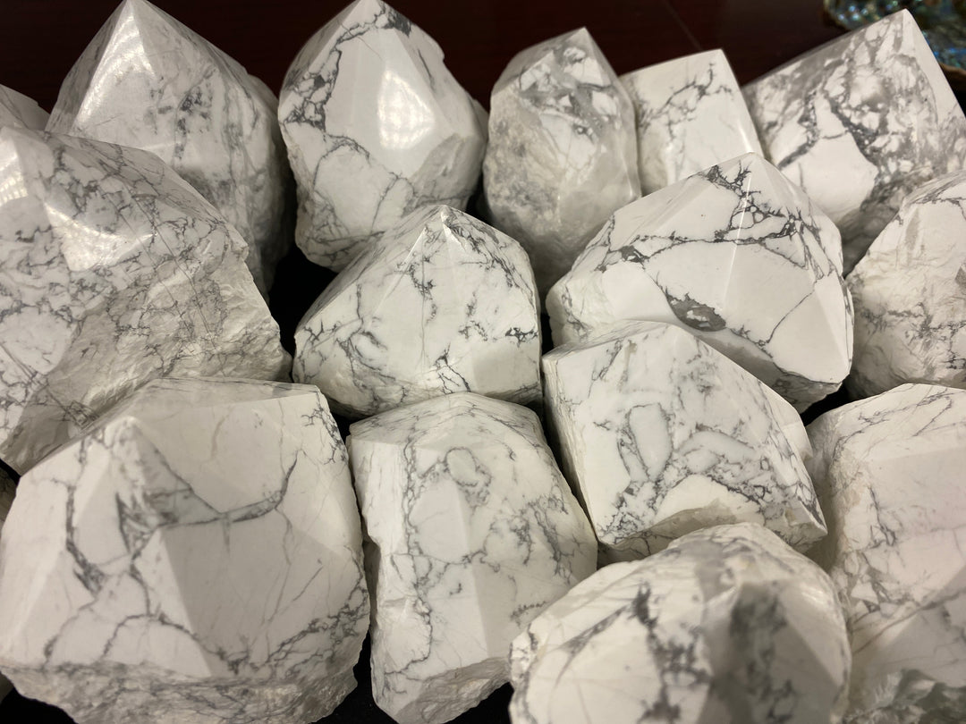 Howlite Top Polished Rough Cut Points