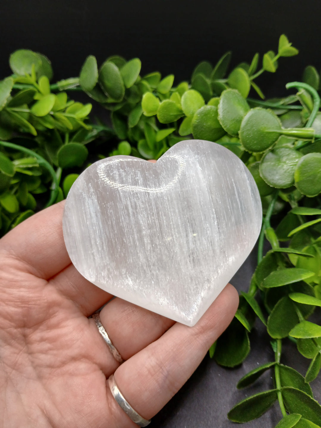 Satin Spar Hearts 70-80mm (Selenite)