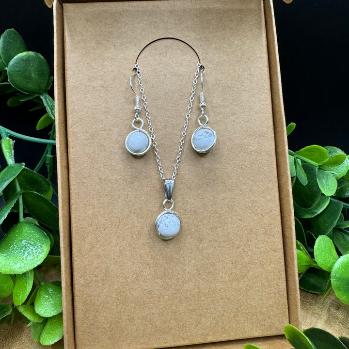 Howlite Earring & Necklace Set