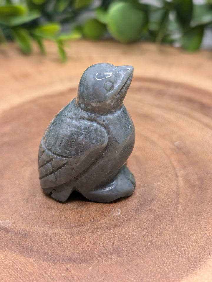 Grey Agate Bird Carving