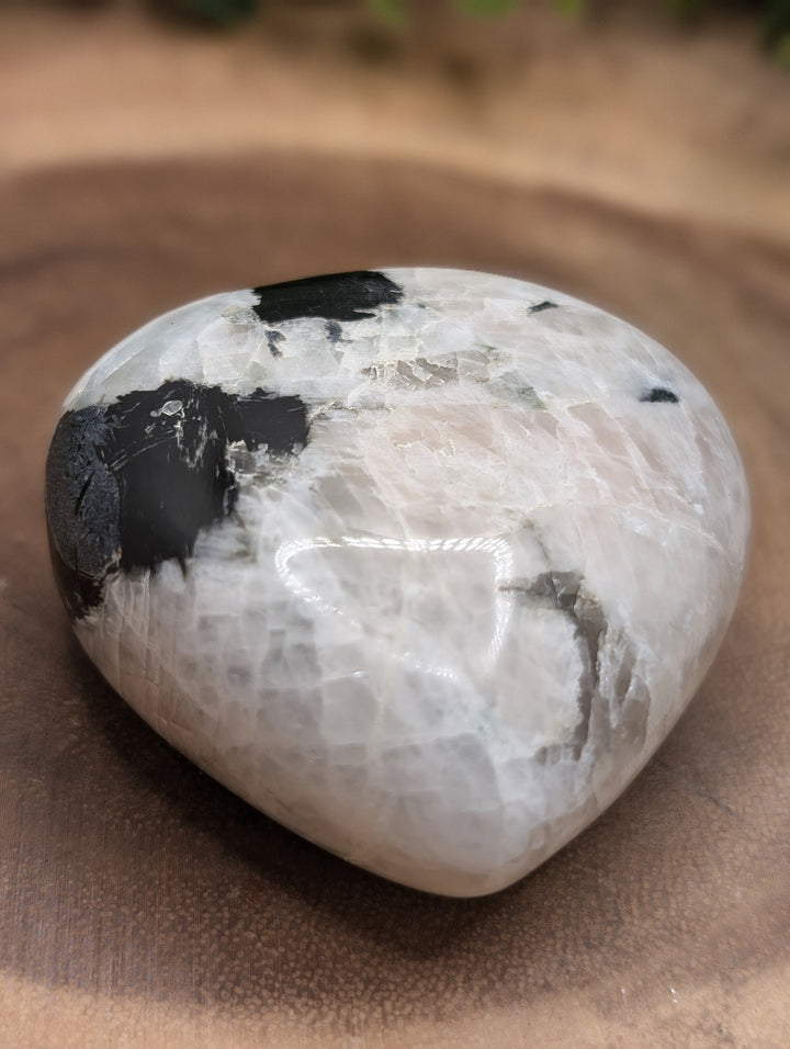 Rainbow Moonstone Heart (M)