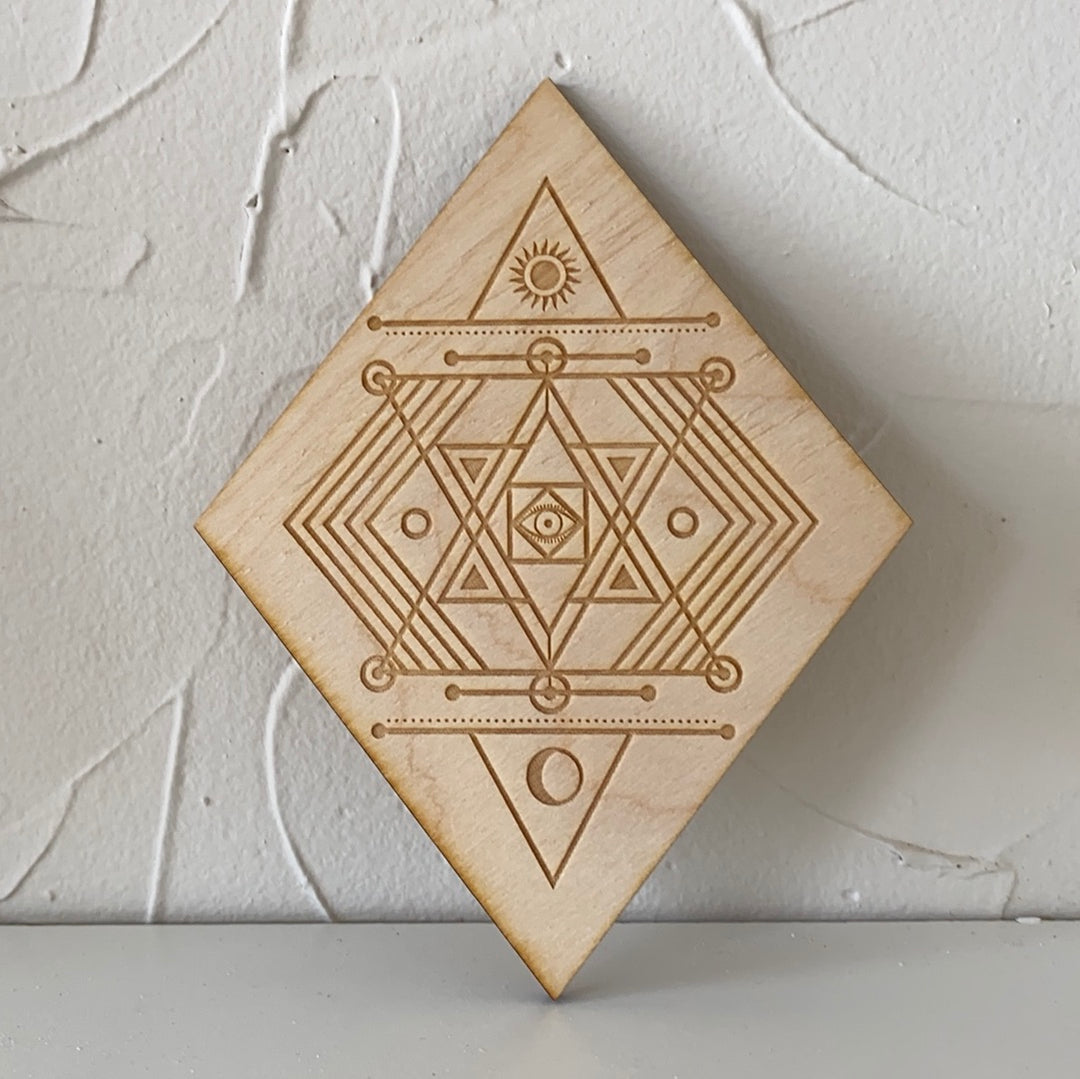 Diamond Geometric Crystal Grid 6”